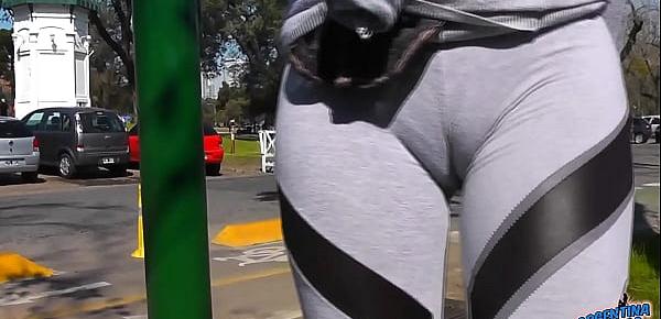  Best Teen CAMELTOE And ASS Exposure In Public! Yoga Pants!!